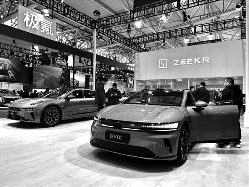 截至2024年末,极氪总资产326.71亿元